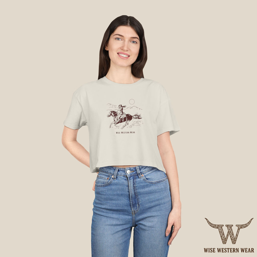 The Cropped Cowgirl